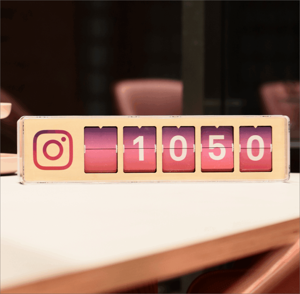 Instagram counter displaying 1050 followers